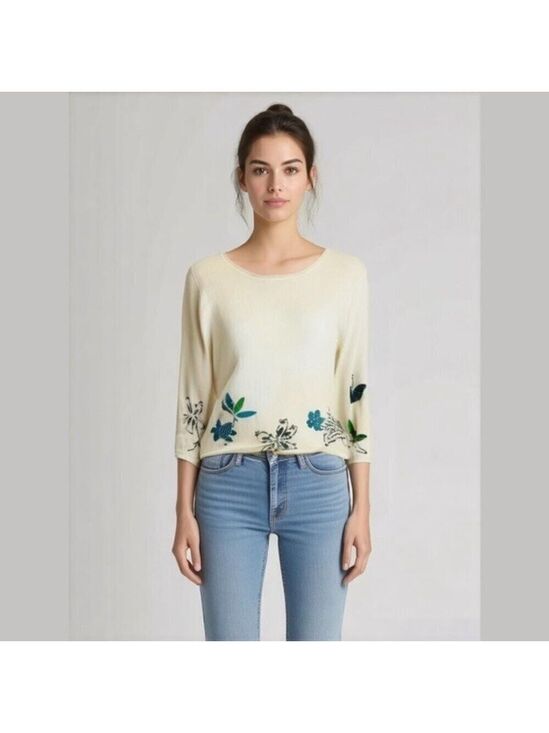 Mirasol Sweaters - Vintage MIRASOL Embroidered Applique Top Small